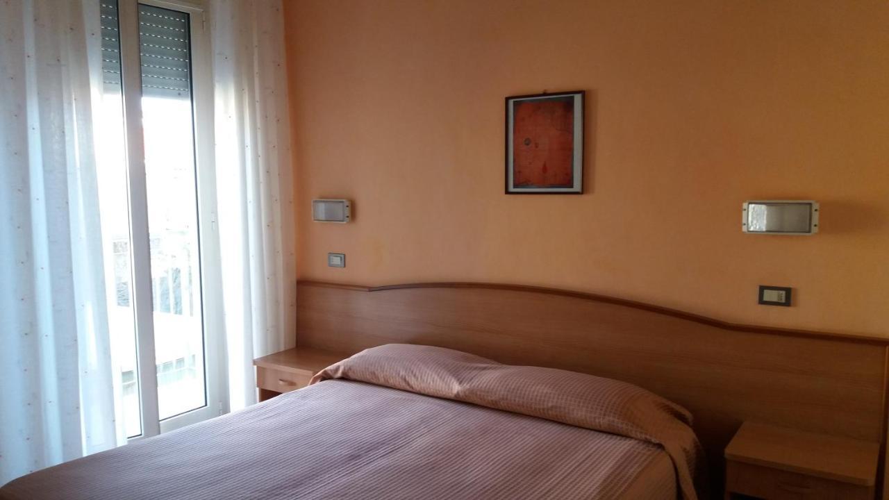 Albergo Moretti Senigallia Kültér fotó